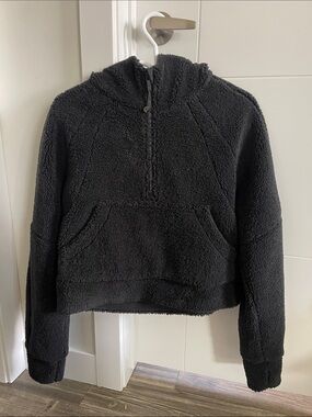 Lululemon fleece cropped scuba hoodie